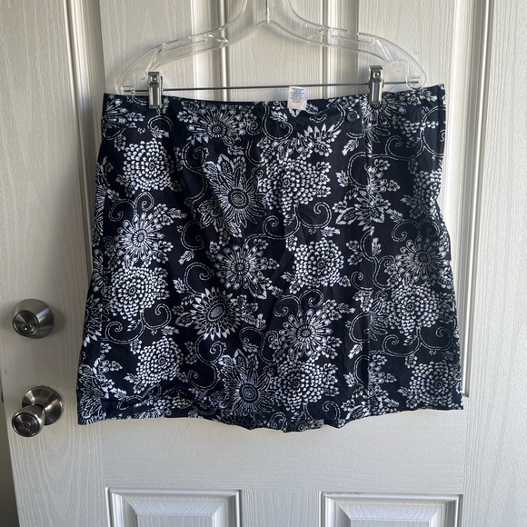 Villager Pants - Black and White Floral Skirt